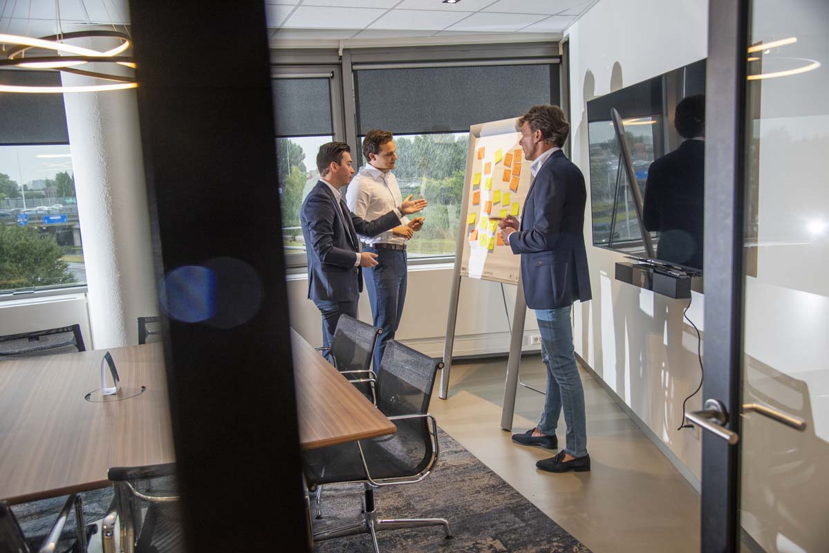 Crossminds adviseert Planlogic bij de overname door Amista