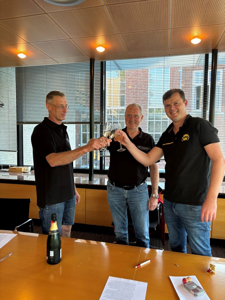 van wageningen closing